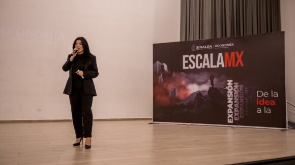 “Queremos un Guasave de oportunidades y empresas fuertes”, capacitan a estudiantes y empresarios en Guasave, Sinaloa