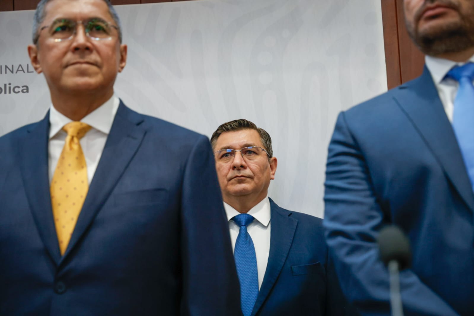 Comparece secretario de Seguridad en Sinaloa, Óscar Rentería Schazarino, ante el Congreso estatal