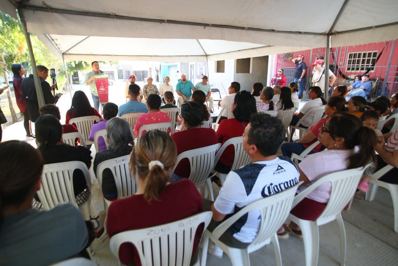Entrega de calle pavimentada