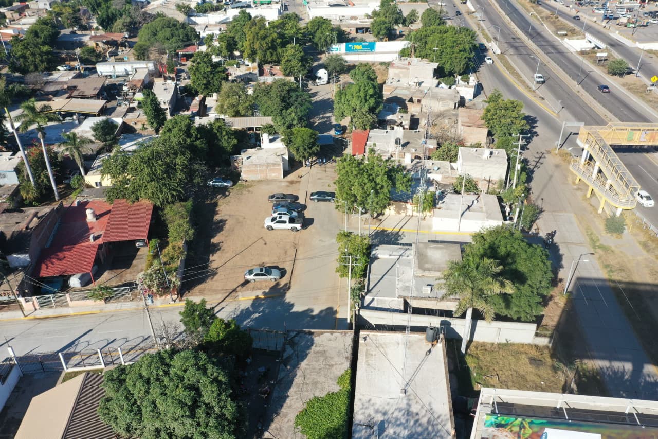 pavimentación en el sector IPIS en Guasave