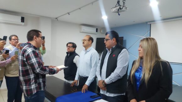 Jorge Nishimoto registra primera planilla para dirigir la Canaco; proceso cierra el 30 de enero