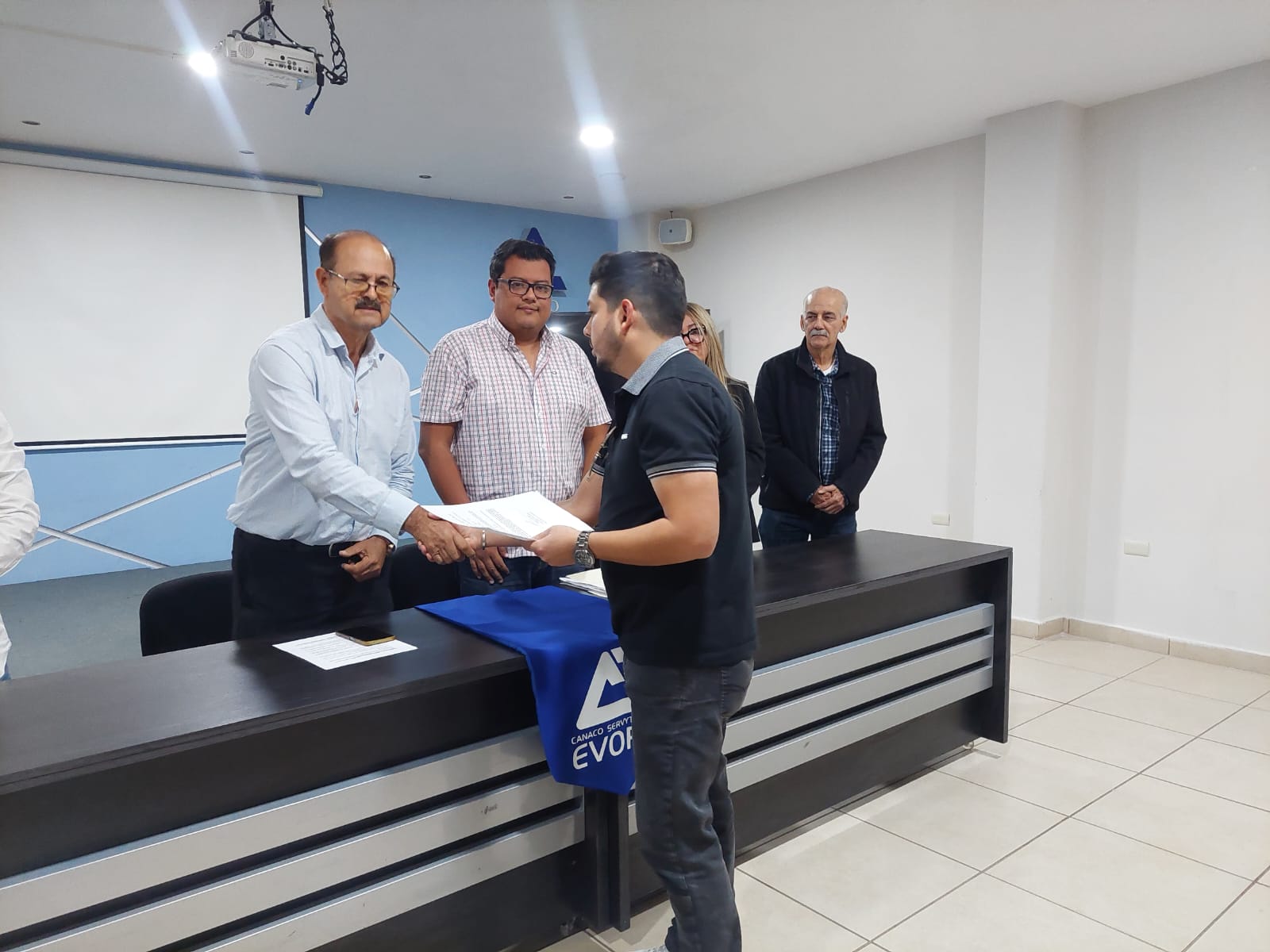 Proceso de elección de la Cámara Nacional de Comercio en Salvador Alvarado