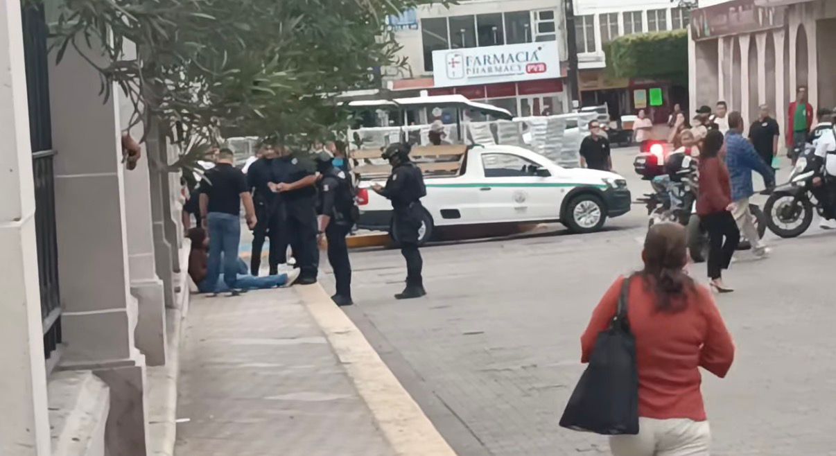Mujer resulta lesionada con un picahielo tras pleito en Mazatlán