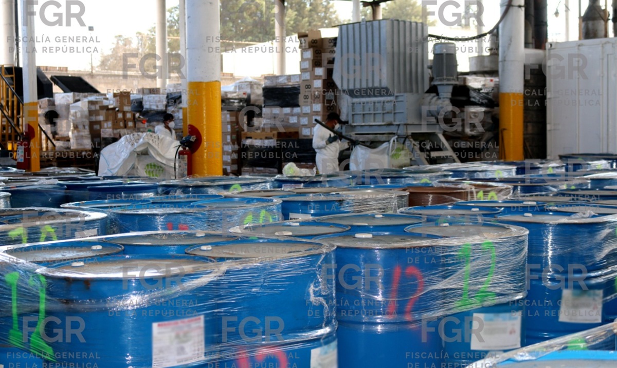 Precursores químicos asegurados en Sinaloa y destruidos en el Estado de México