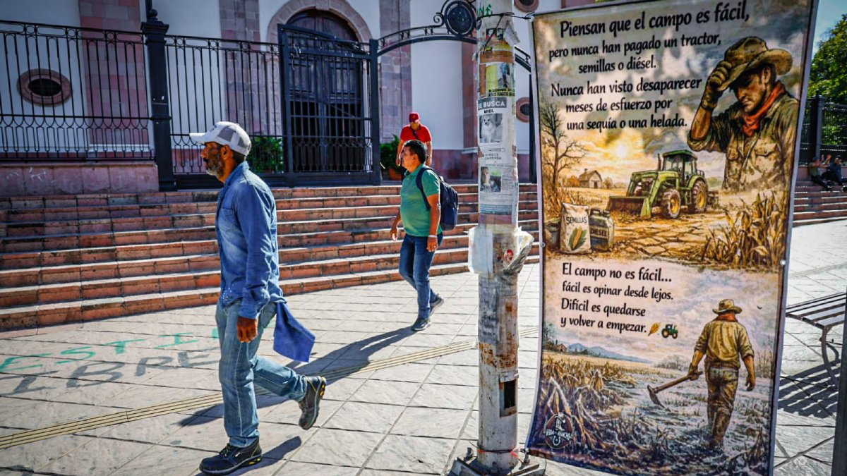 productores se manifiestan en la catedral de culiacan sinaloa