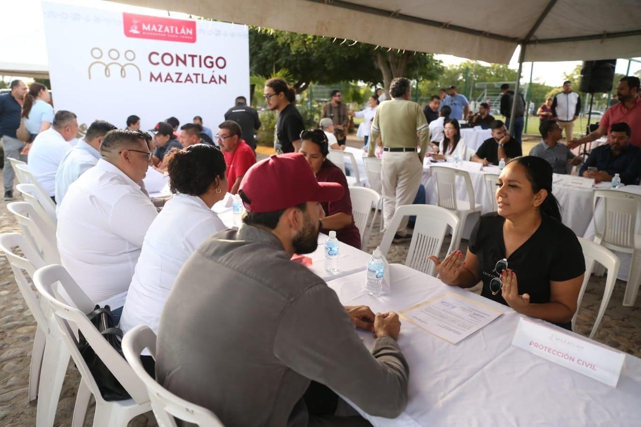 Programa "Contigo Mazatlán" llega al fraccionamiento Los Sauces