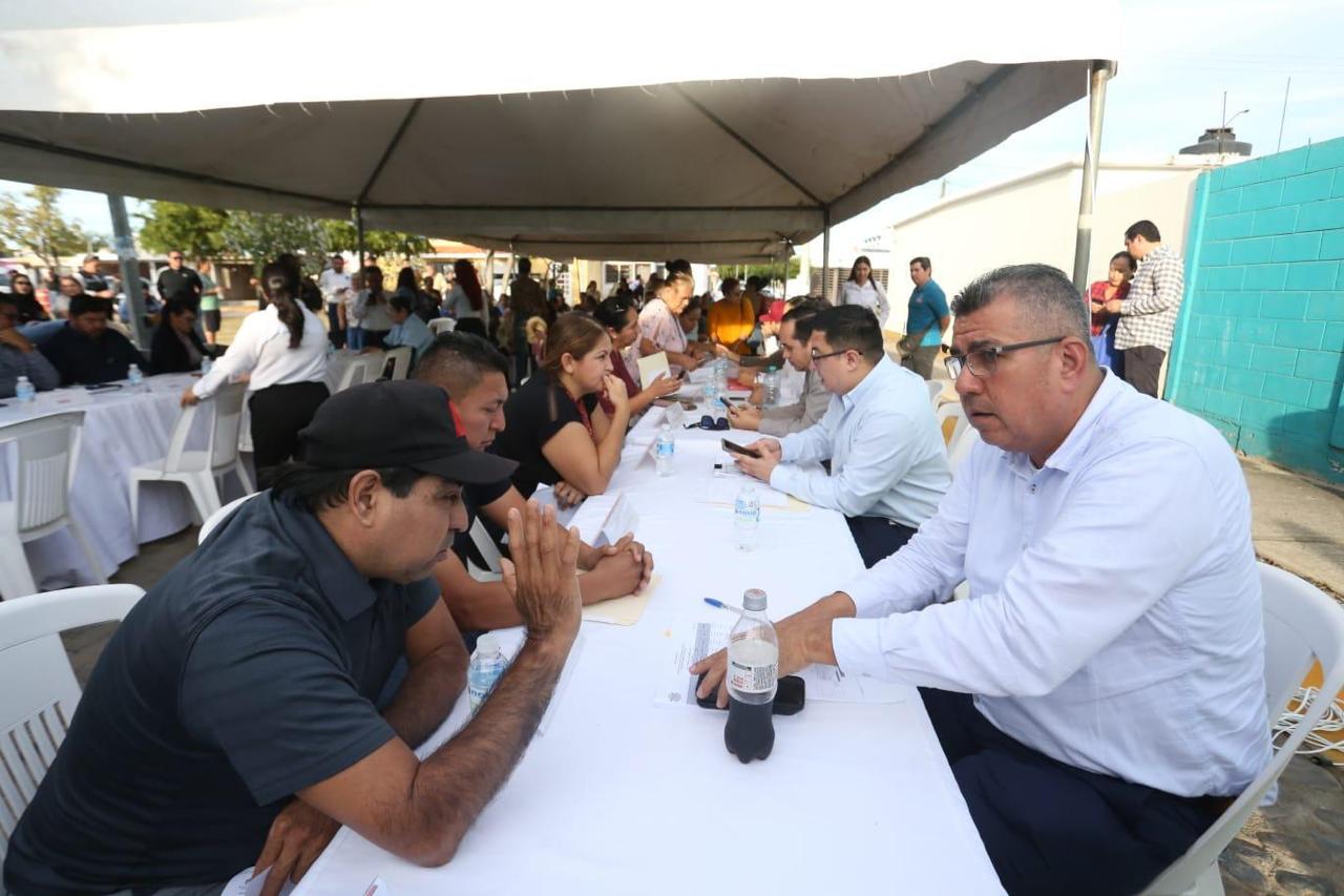 Programa "Contigo Mazatlán" llega al fraccionamiento Los Sauces