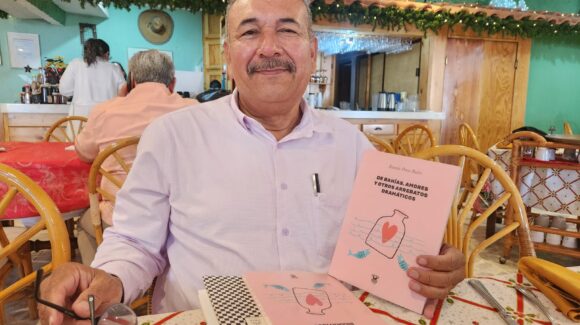 De Palos Verdes, Guasave, Sinaloa, al teatro regional: Ramón Perea presenta De Bahías, Amores y Otros Arrebatos Dramáticos