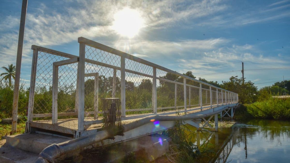 recorre antonio menendez comunidades rurales de ahome puente habitantes