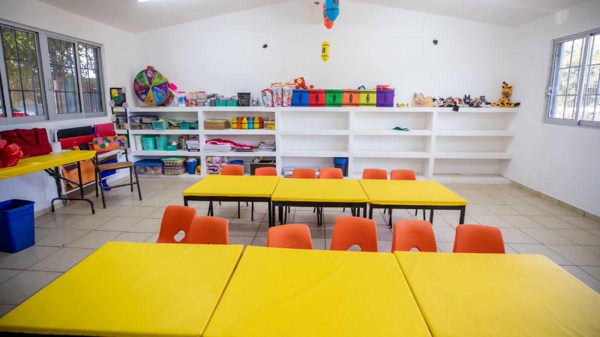 rehabilitan aulas del jardin de niños de la petatlan en guasave