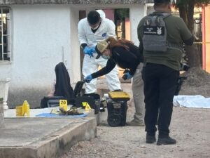 Hallan osamenta dentro de una tumba en el panteón de El Tamarindo