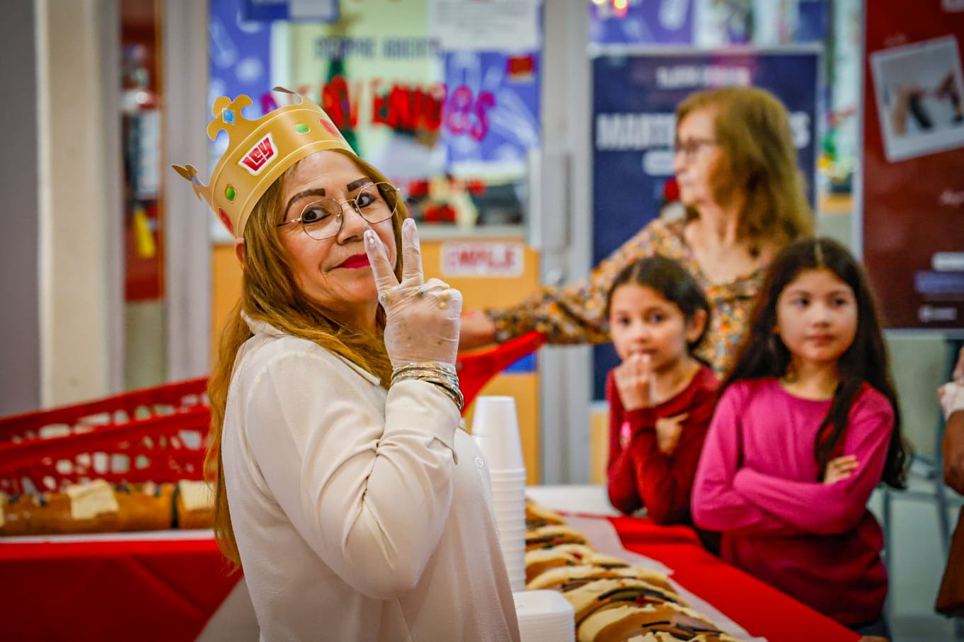 Rosca de Reyes gigante Casa Ley