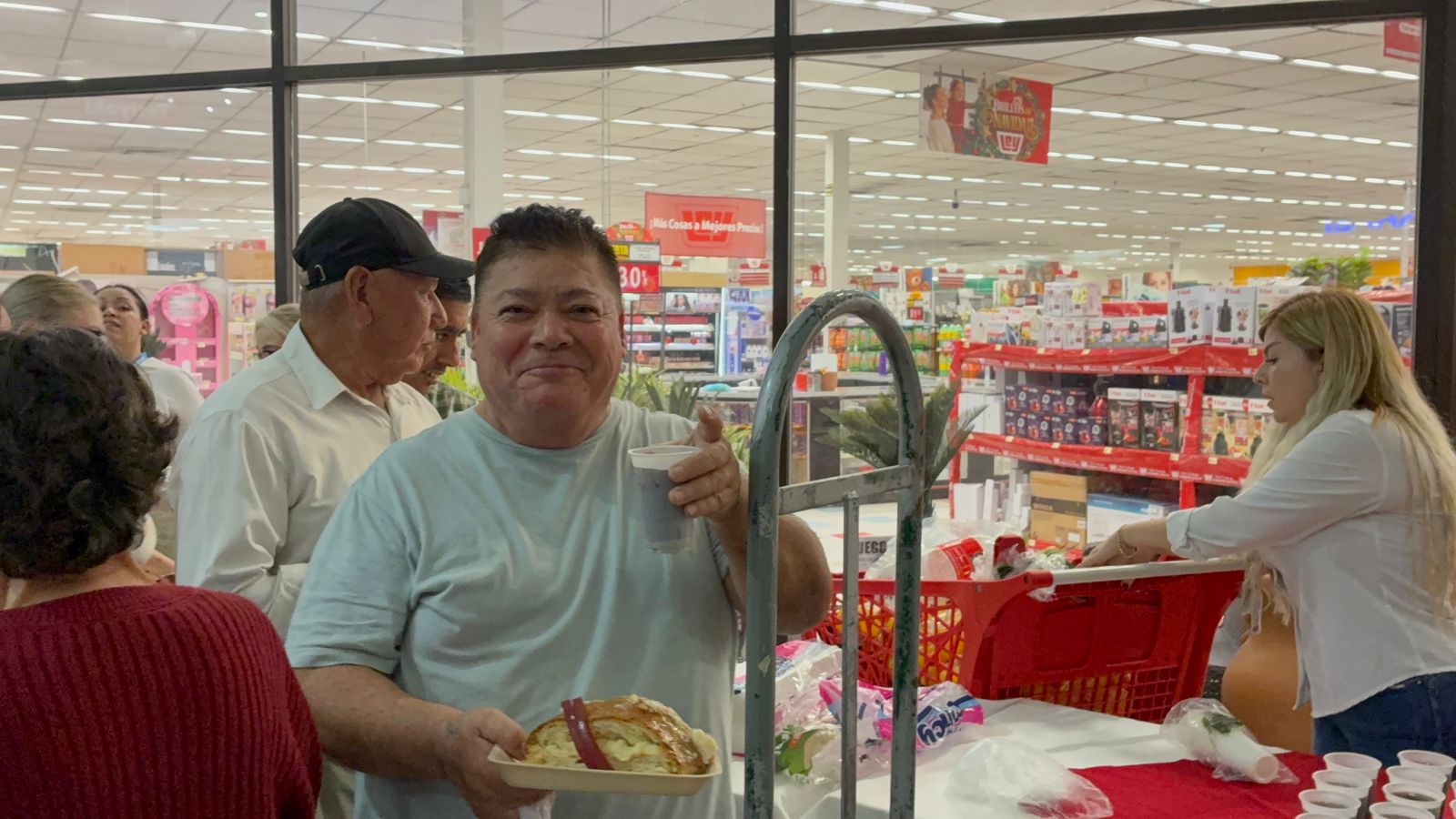 Rosca de reyes Casa Ley Los Mochis