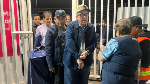 “Quisiera que ganara Guasave, hace años que no lo hace”: Rubén Rocha Moya