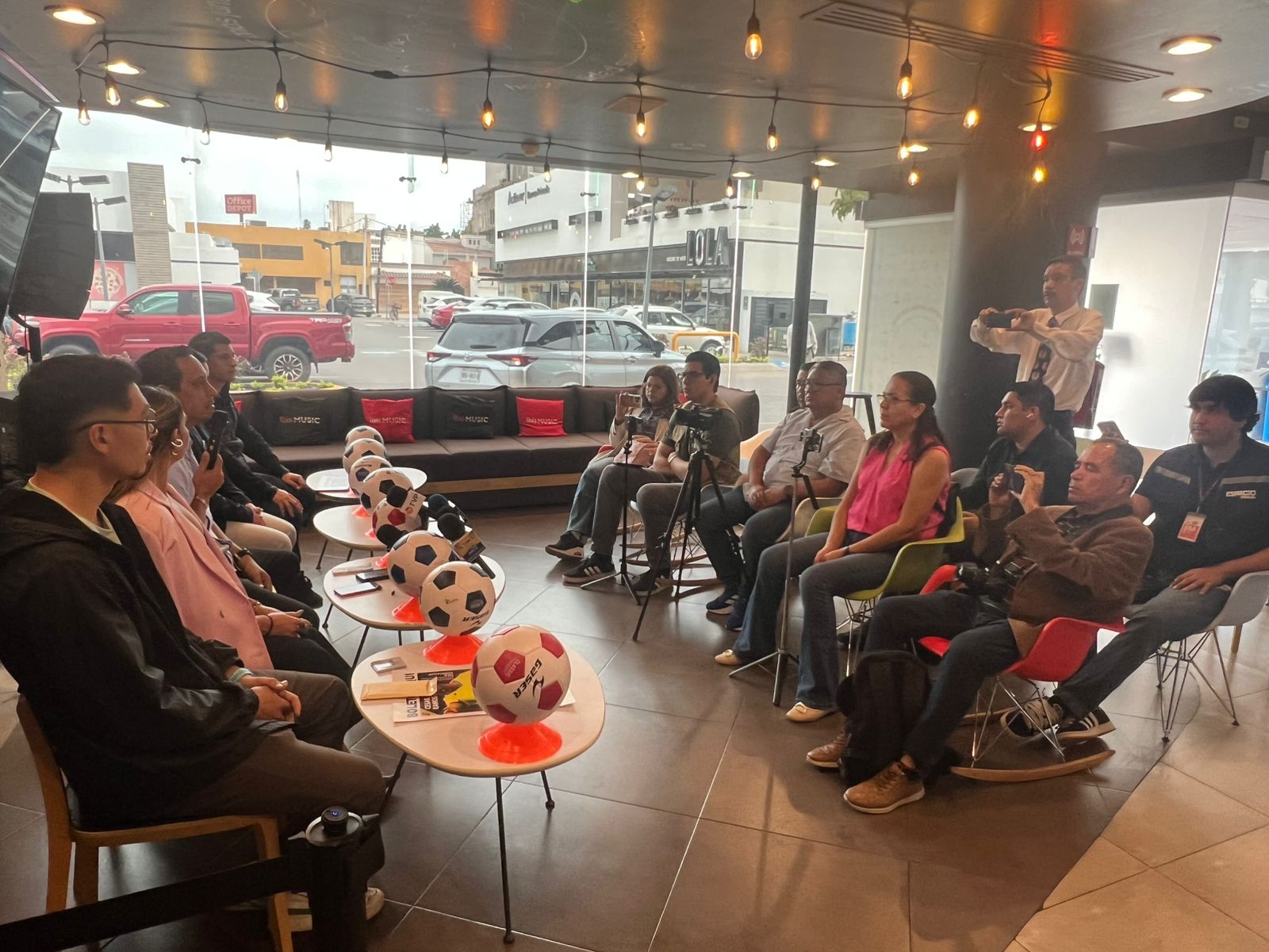 Cambia de sede conferencia de César Ramos en Los Mochis