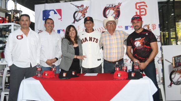 Santiago Guerrero, orgullo mochitense rumbo a las Grandes Ligas