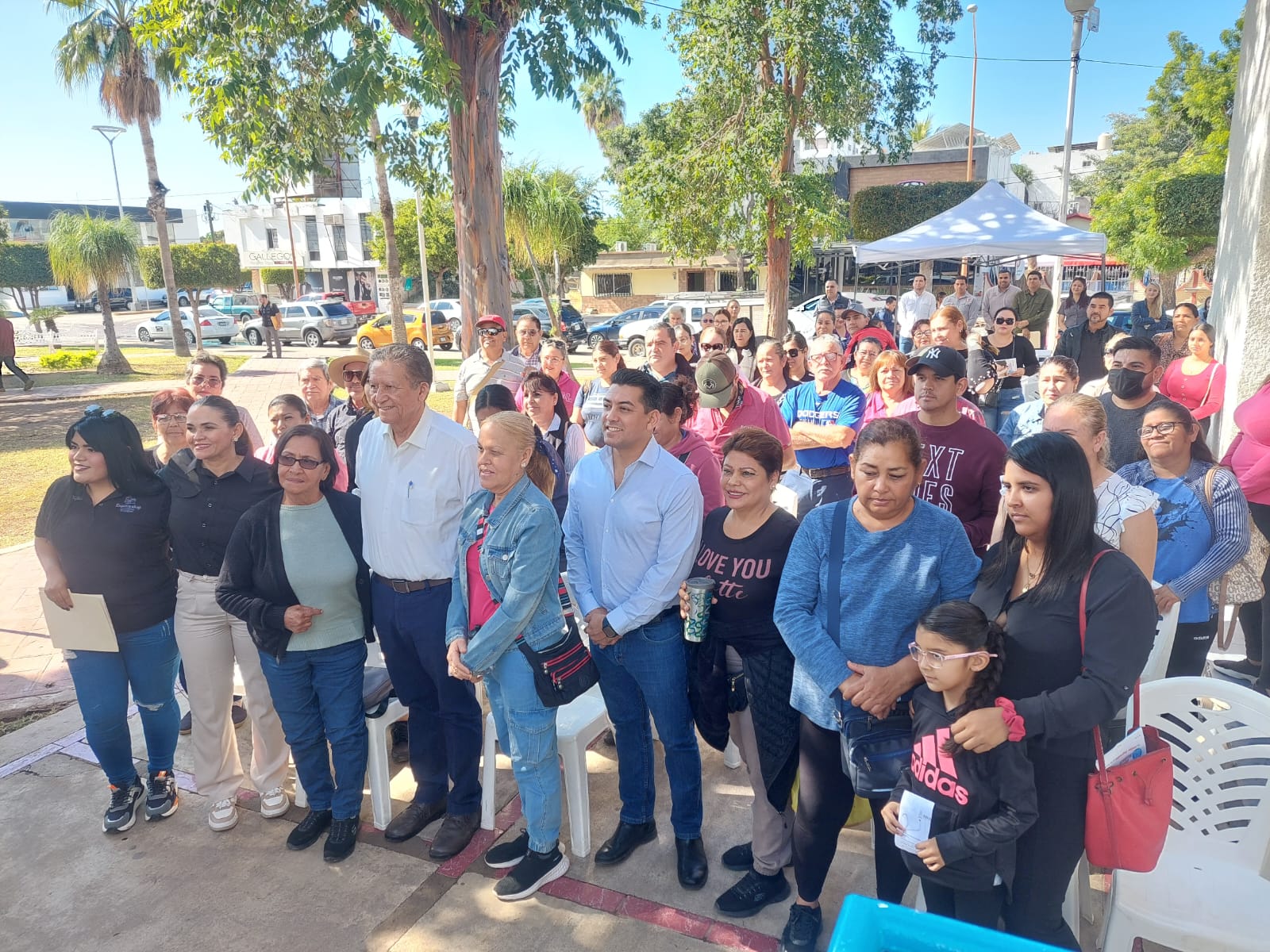 Secretaría de Economía entrega equipamentos en Salvador Alvarado