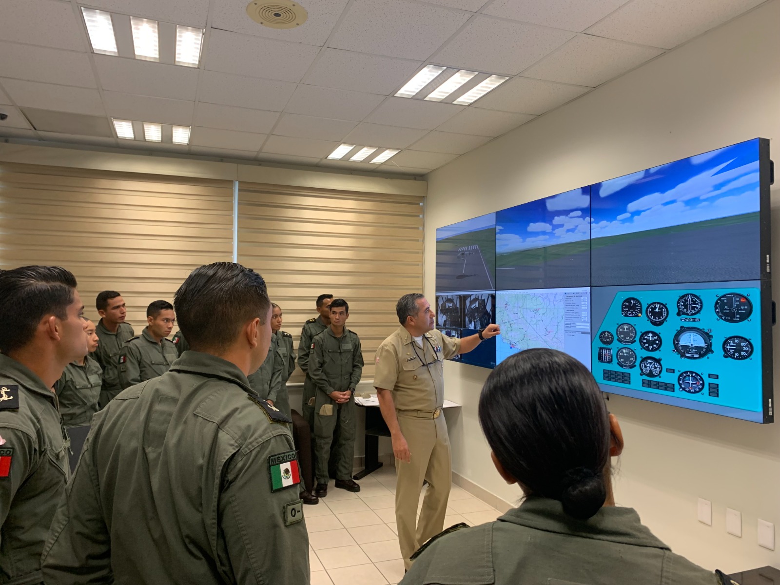 Secretaría de Marina llama a jóvenes a ingresar a establecimientos educativos navales