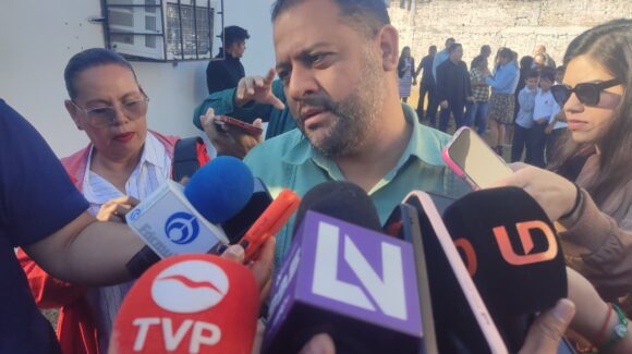 ‘Pidió permiso’, secretario del Ayuntamiento ante ausencia de Estrella Palacios a CDMX