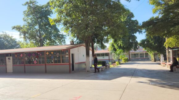Baja la deserción escolar en Sinaloa, pasa del lugar 23 al 14; lo atribuyen a Becas del Bienestar
