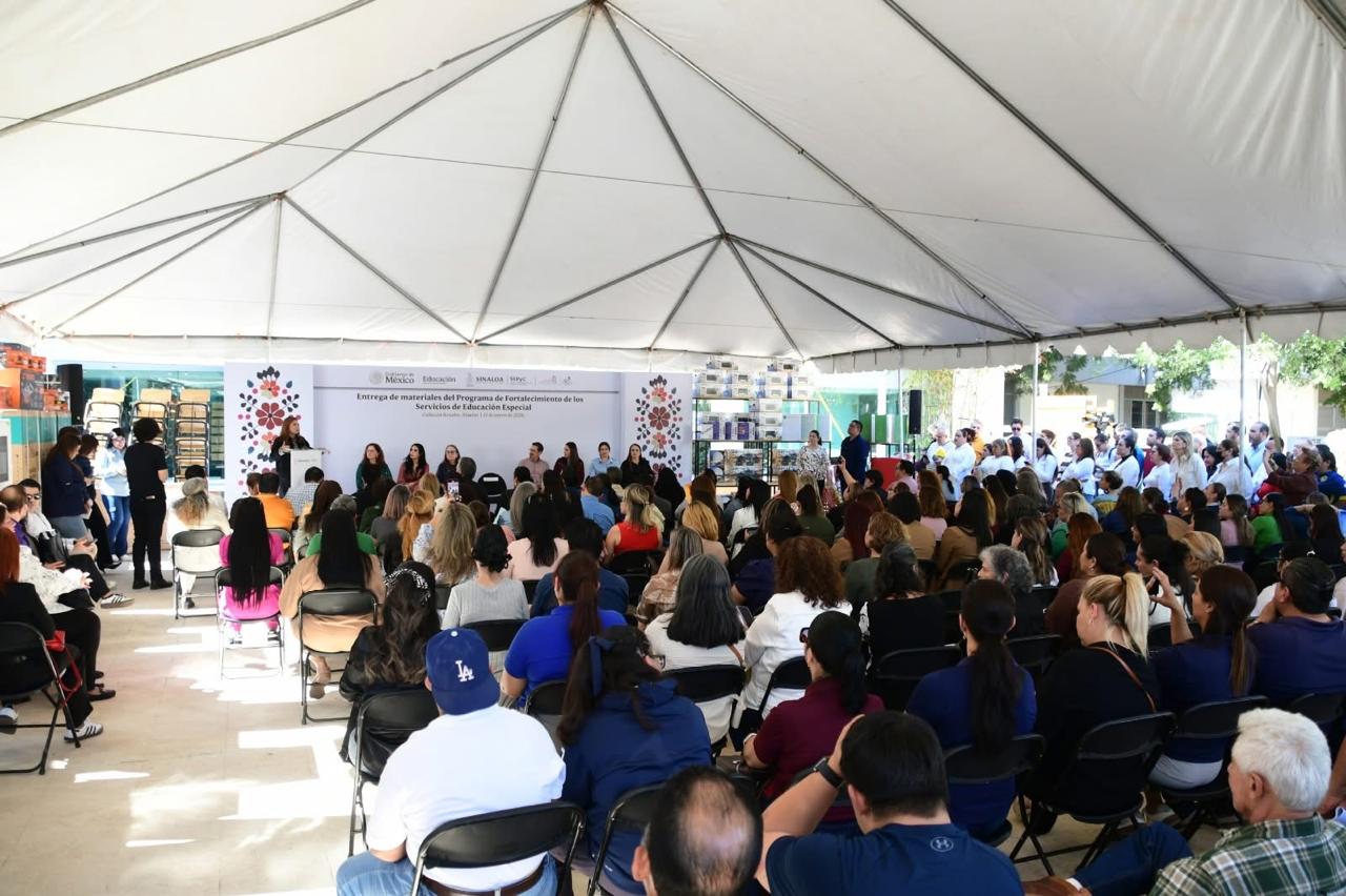SEPyC entrega equipamiento a Educación Especial en Sinaloa