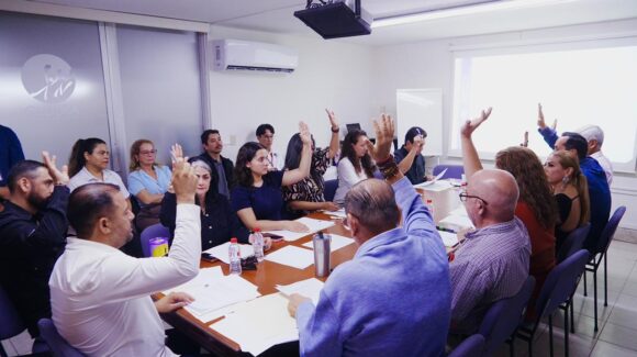 Ajustan presupuesto y afinan detalles del Carnaval de Mazatlán, Sinaloa 2026 en sesión de Cultura de este lunes 06 de enero