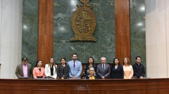 Con sesión solemne cierra periodo ordinario del Congreso de Sinaloa y nombran la Diputación Permanente