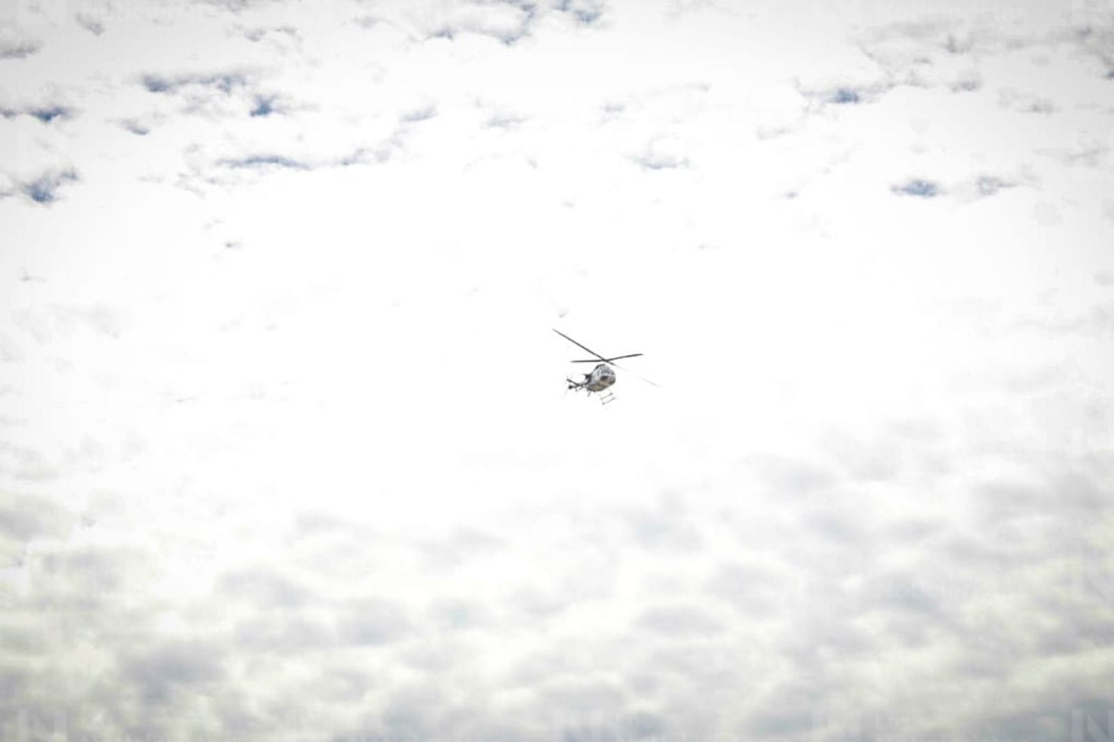 Sobrevuela un helicóptero en la zona sur de Culiacán