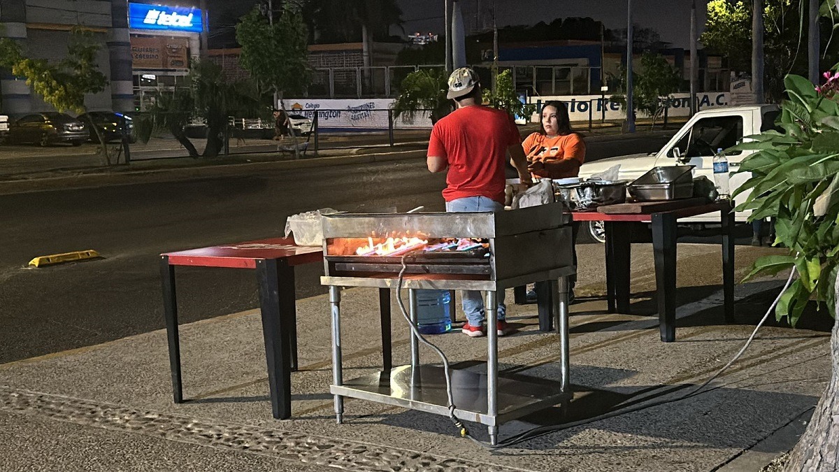 Venta de tacos en la calle