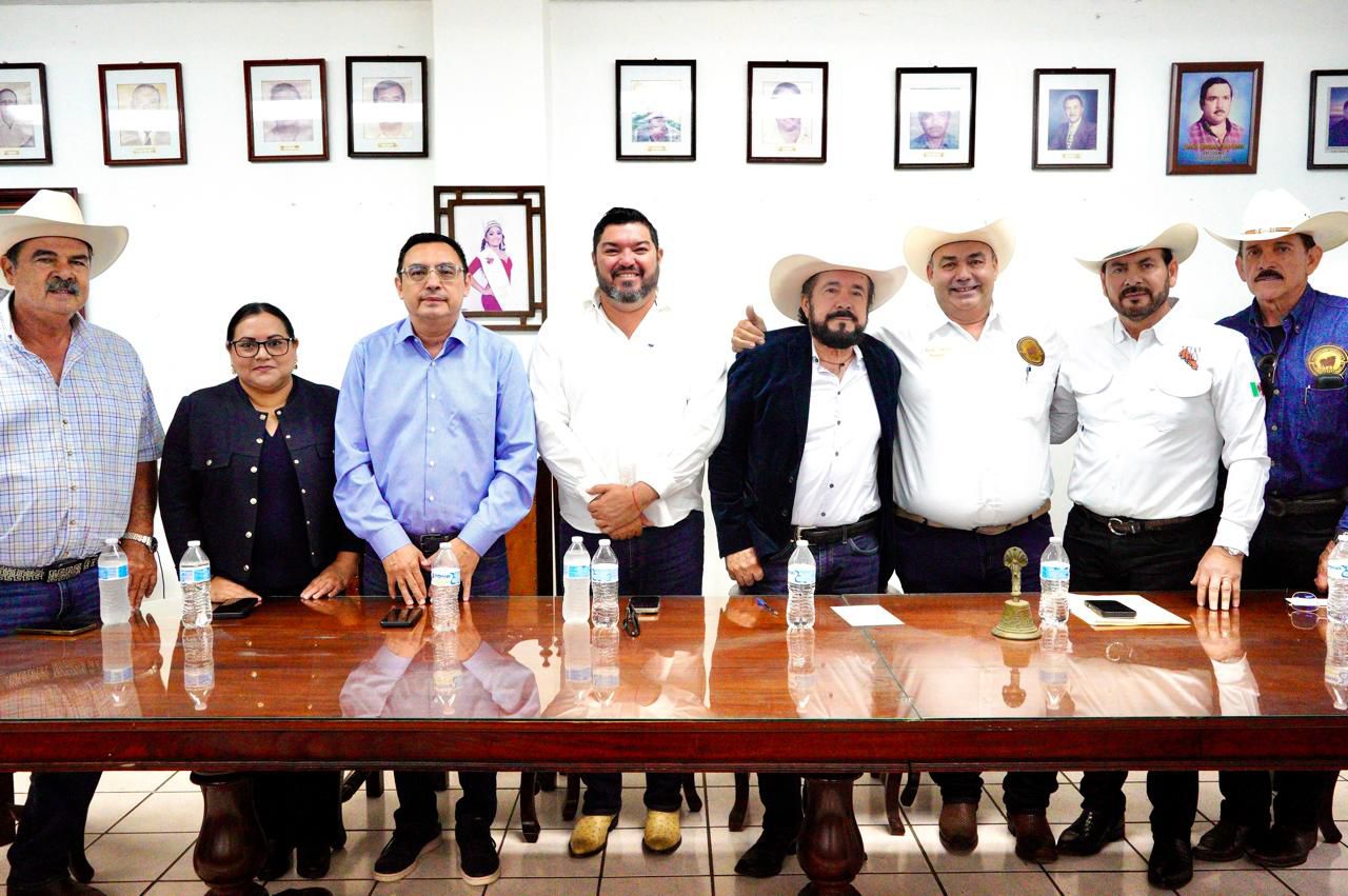 Toma de protesta del nuevo Consejo Directivo de la Asociación Ganadera Local de Mazatlán