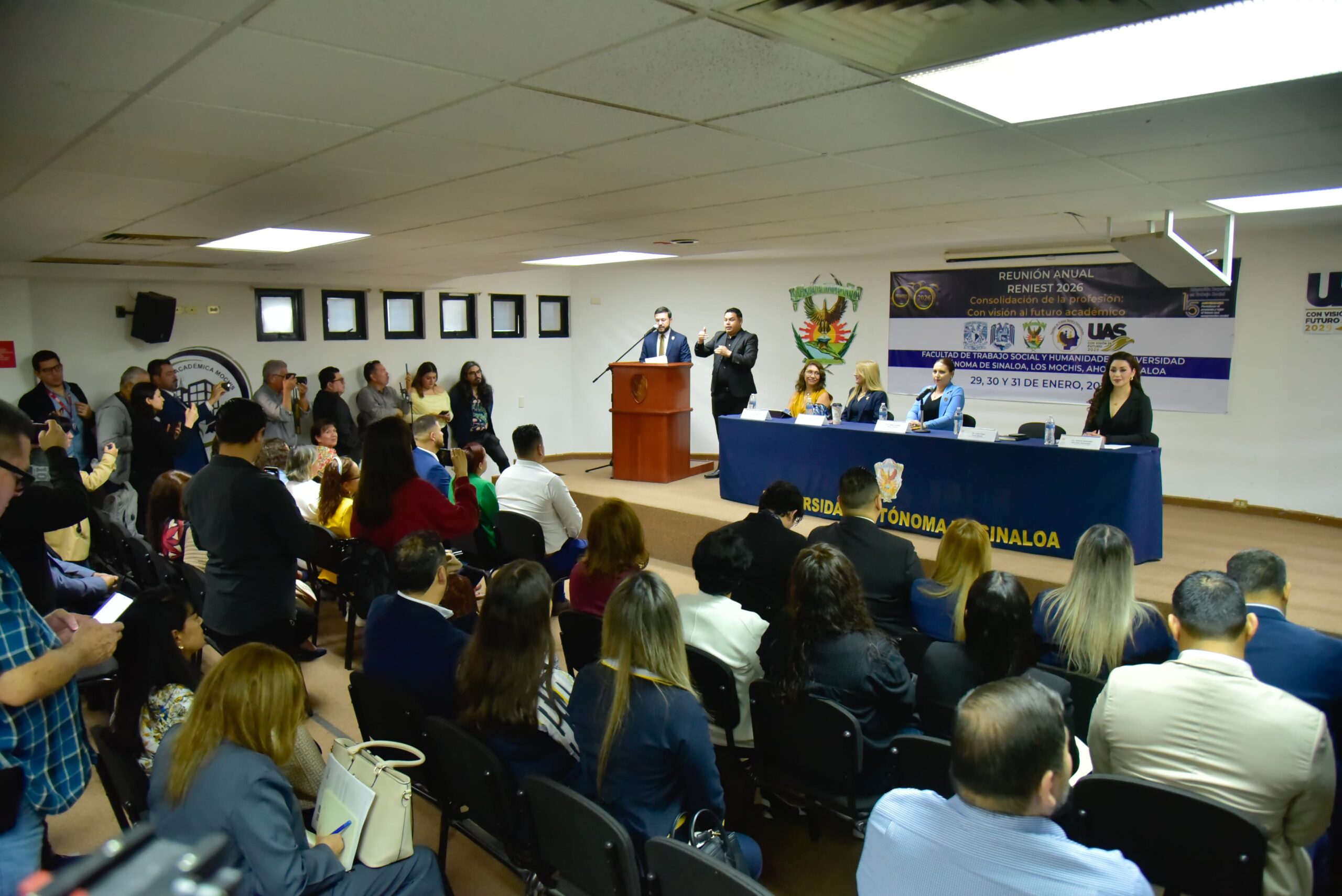 Reunión anual de la Red Nacional de Instituciones de Educación Superior en Trabajo Social en Los Mochis