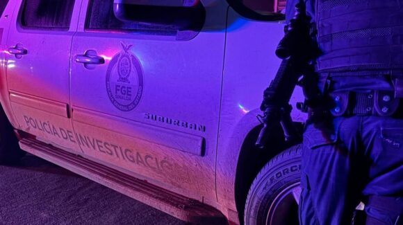 Enfrentamiento entre agentes de la FGE y delincuentes deja a joven herida en Villa Juárez, Navolato; sería víctima colateral