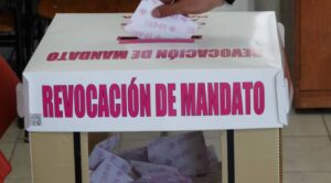 urna revocación de mandato