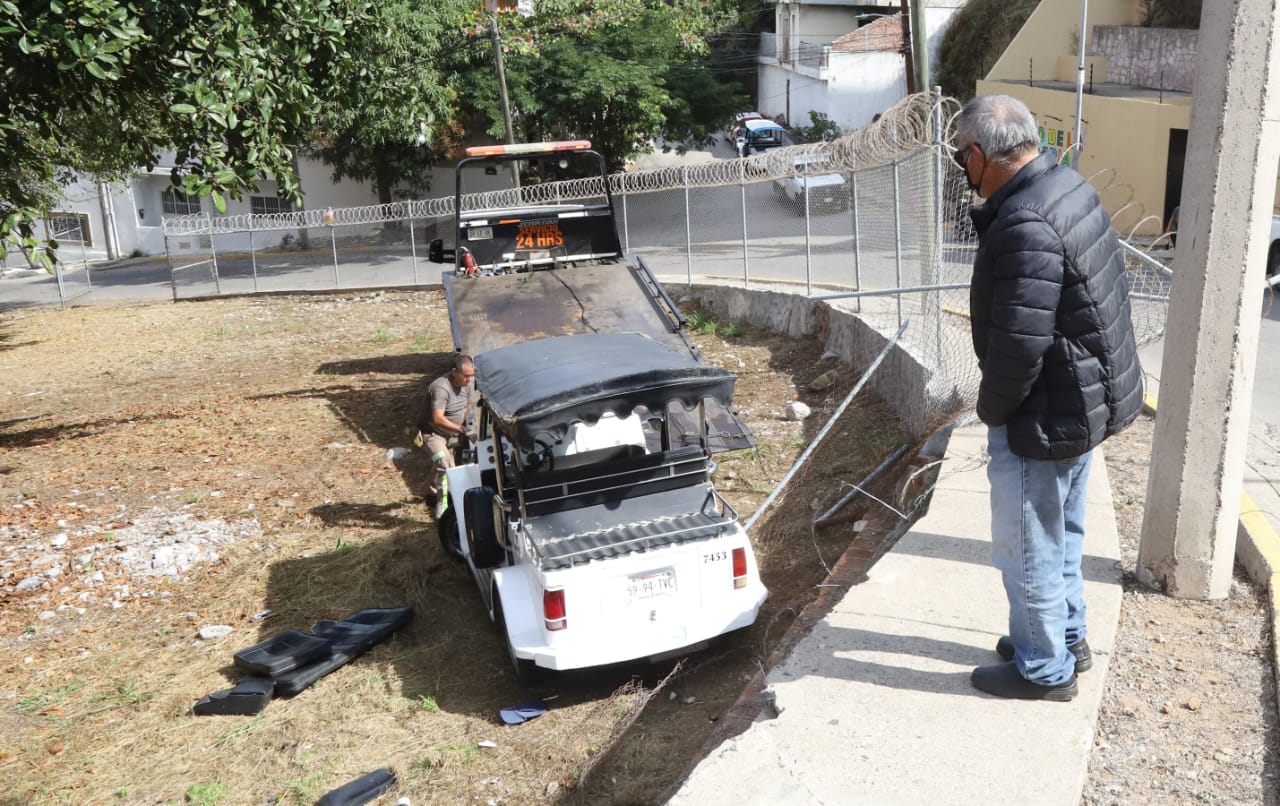 Volcadura de pulmonía en Mazatlán