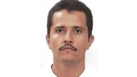 FGR hace entrega formal del cuerpo de ‘El Mencho’ a sus familiares; se lo llevaron en una carroza fúnebre