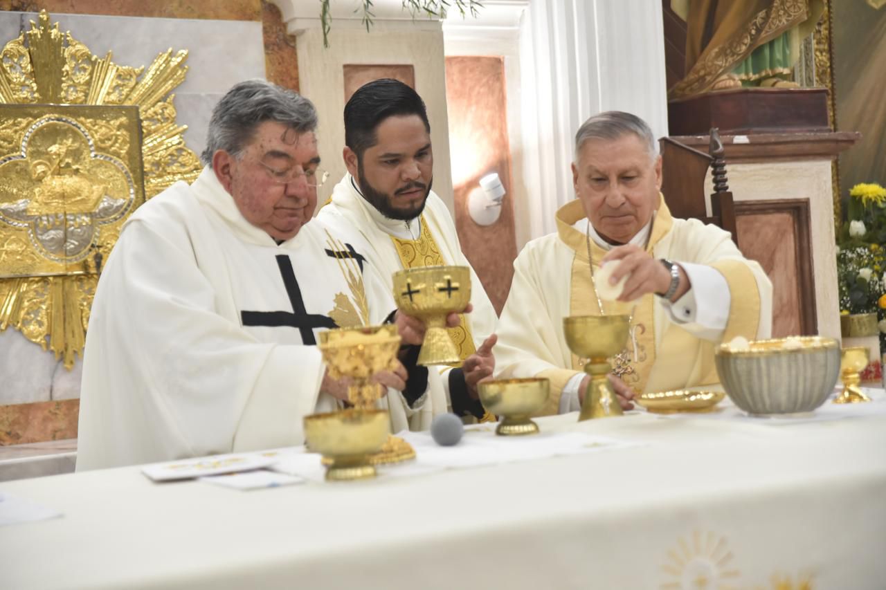 Con la presencia de importantes autoridades eclesiásticas, se llevó a cabo la celebración