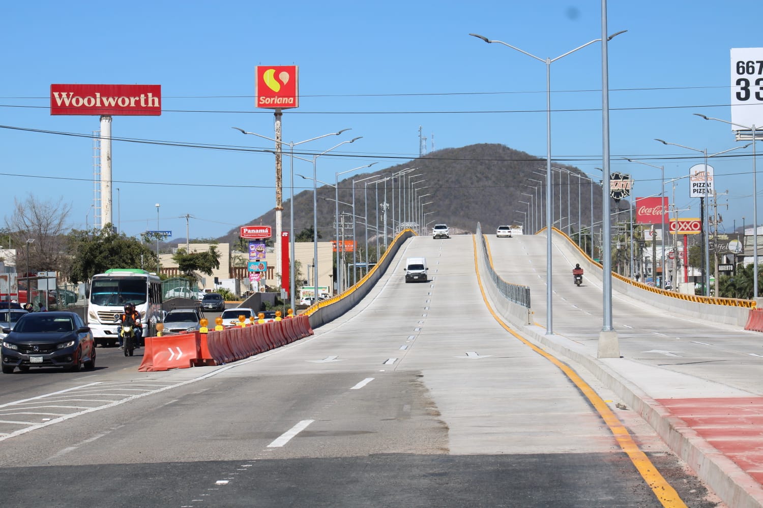 Dan a conocer avances del puente Internacional-Pérez Escobosa
