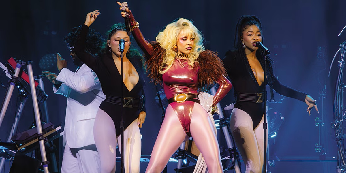 Doja Cat brilla en el Palacio de los Deportes