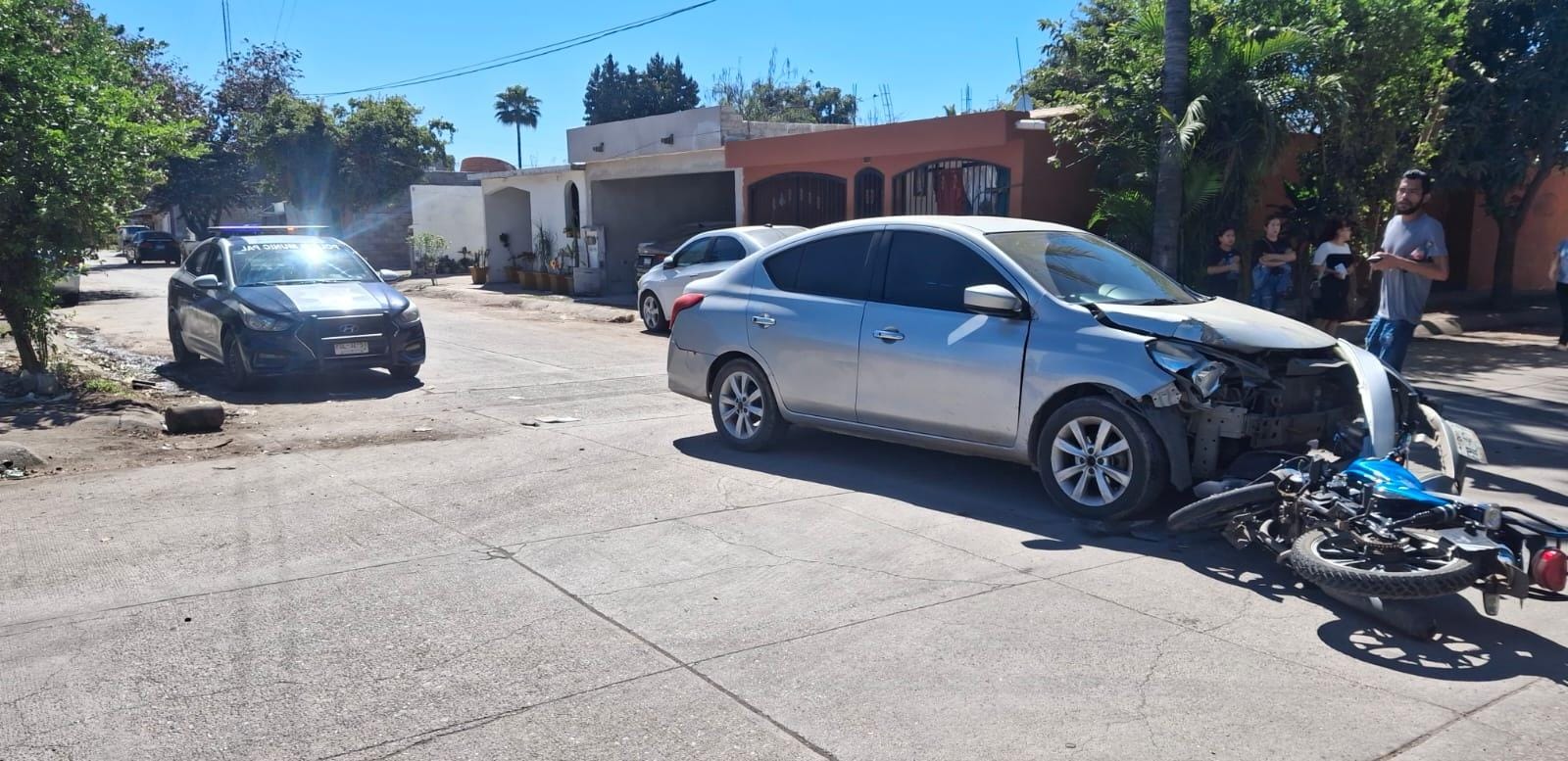 El motociclista, pese a las lesiones, se negó a ser trasladado a un hospital