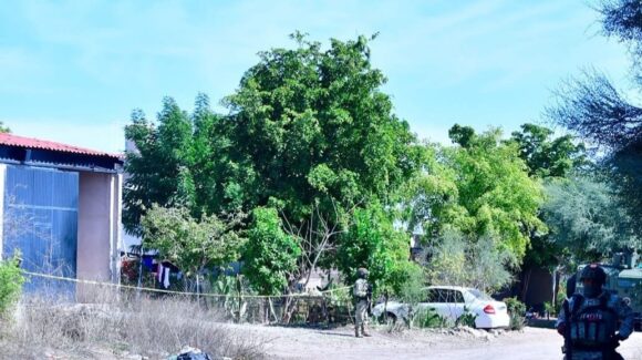 Ejército resguarda inmueble en Guamúchil; al parecer hay vehículos con blindaje artesanal