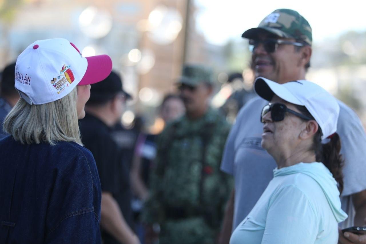 Estrella Palacios y sus colaboradores revisaron los últimos detalles del operativo por el carnaval