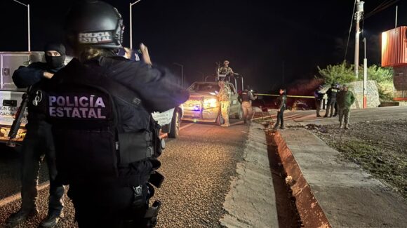Vendado del rostro y con mensaje en cartulina localizan asesinado a un hombre por ‘La Costerita’ al sur de Culiacán