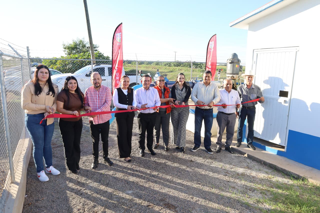 Jorge Rosario Bojórquez Berrelleza entregó la obra rehabilitada