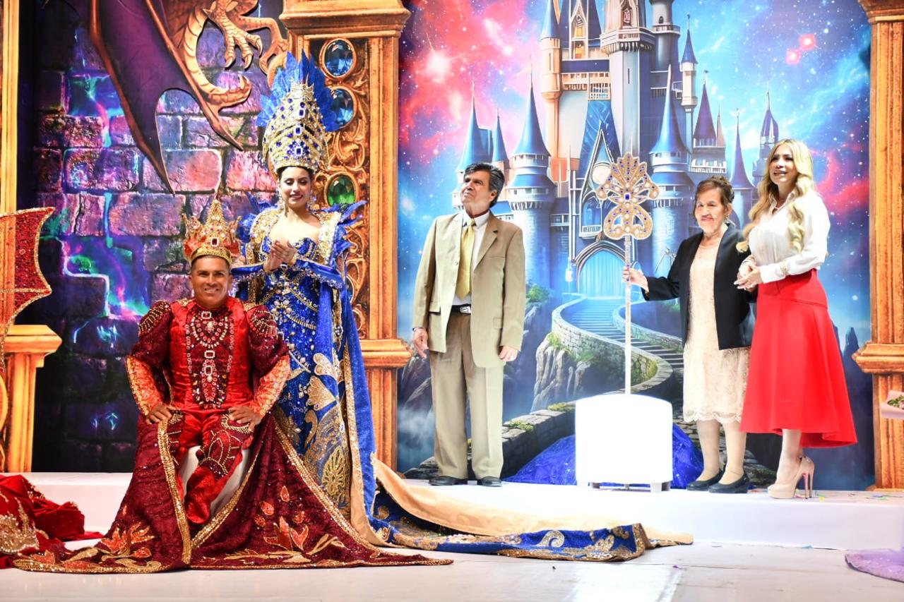 Mocorito se vistió de fiesta con la coronación de sus celebridades