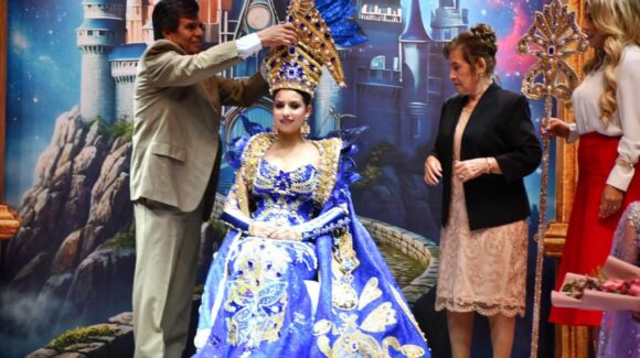 Camila Montes Angulo es coronada Reina del Carnaval Mocorito 2026