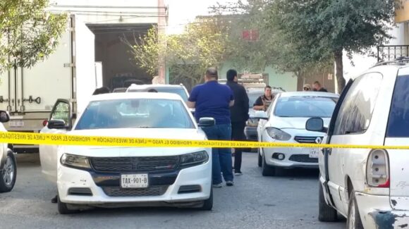¡Recuperan millones en equipo electrónico! Operativo en Monterrey acaba con una pareja detenida