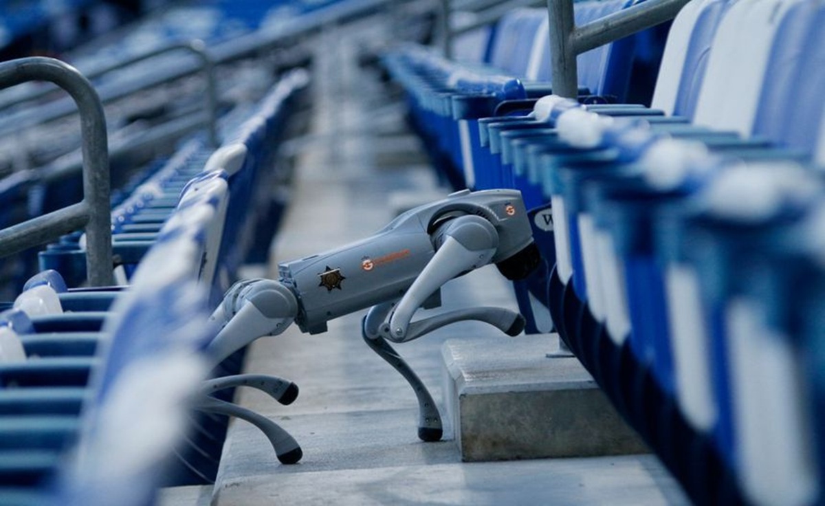 Perros robot se encargaran de custodiar Estadio Monterrey en Mundial 2026