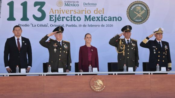 Sheinbaum reconoce al Ejército Mexicano en su 113 aniversario; garante de soberanía e independencia