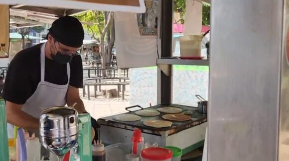La tradición de las “tortitas” de Guasave llegan a Culiacán: Abel conquista el paladar de los culichis con sus hot cakes