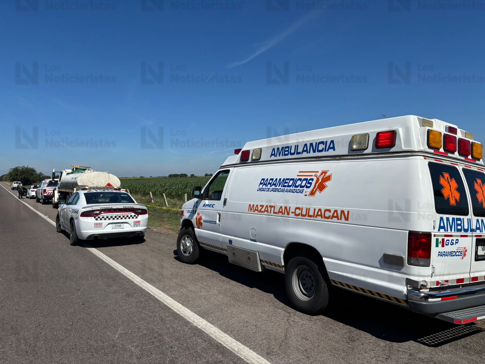 Accidente en la carretera Culiacán-Mazatlán a la altura de Pueblos Unidos